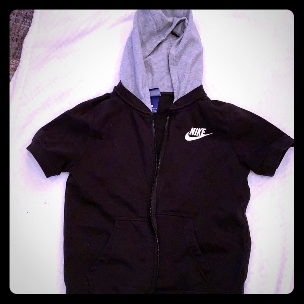 Nike short sleeve zipper hoodie
